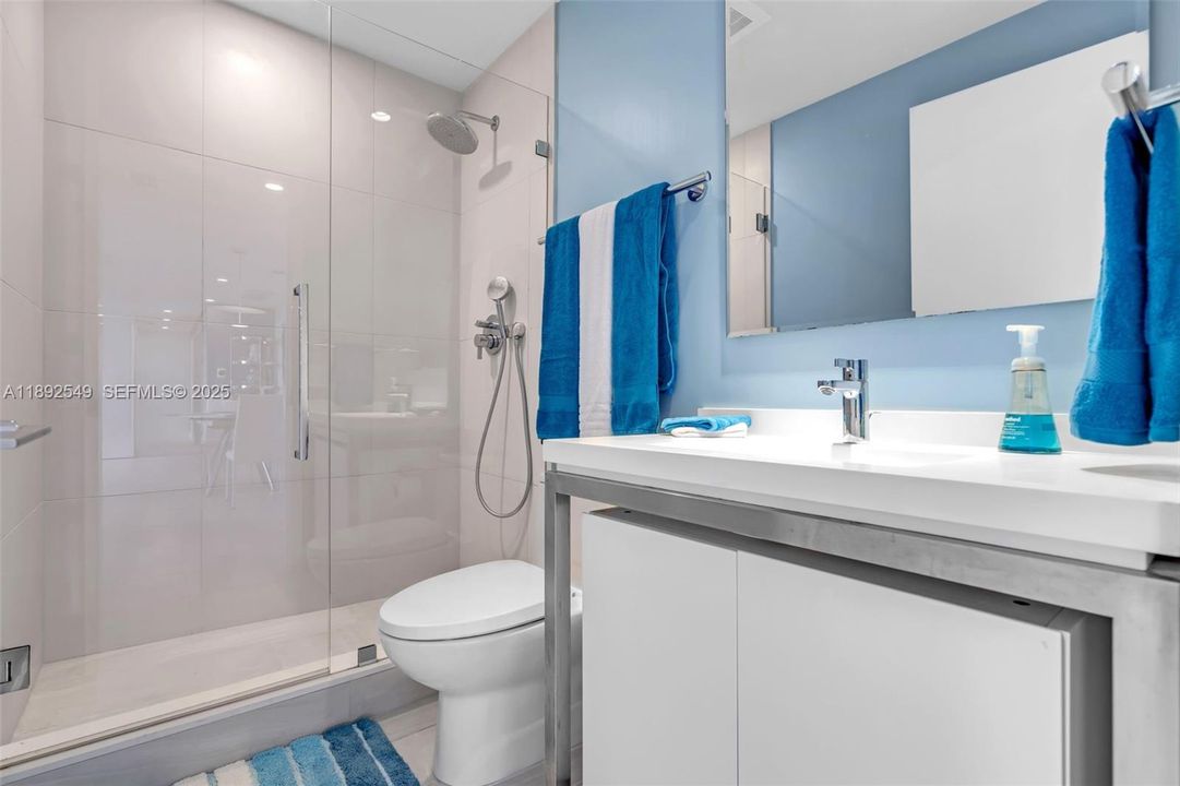 На продажу: $595,000 (3 спален, 3 ванн, 1262 Квадратных фут)