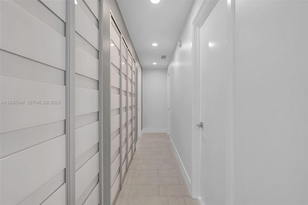 На продажу: $595,000 (3 спален, 3 ванн, 1262 Квадратных фут)