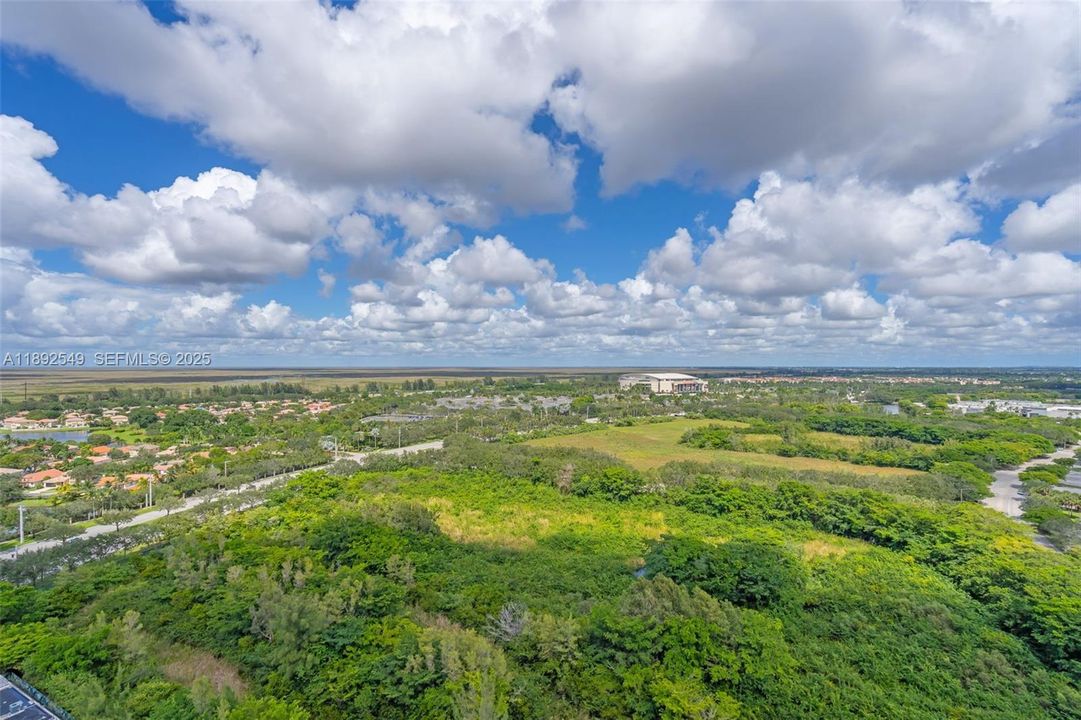 На продажу: $595,000 (3 спален, 3 ванн, 1262 Квадратных фут)