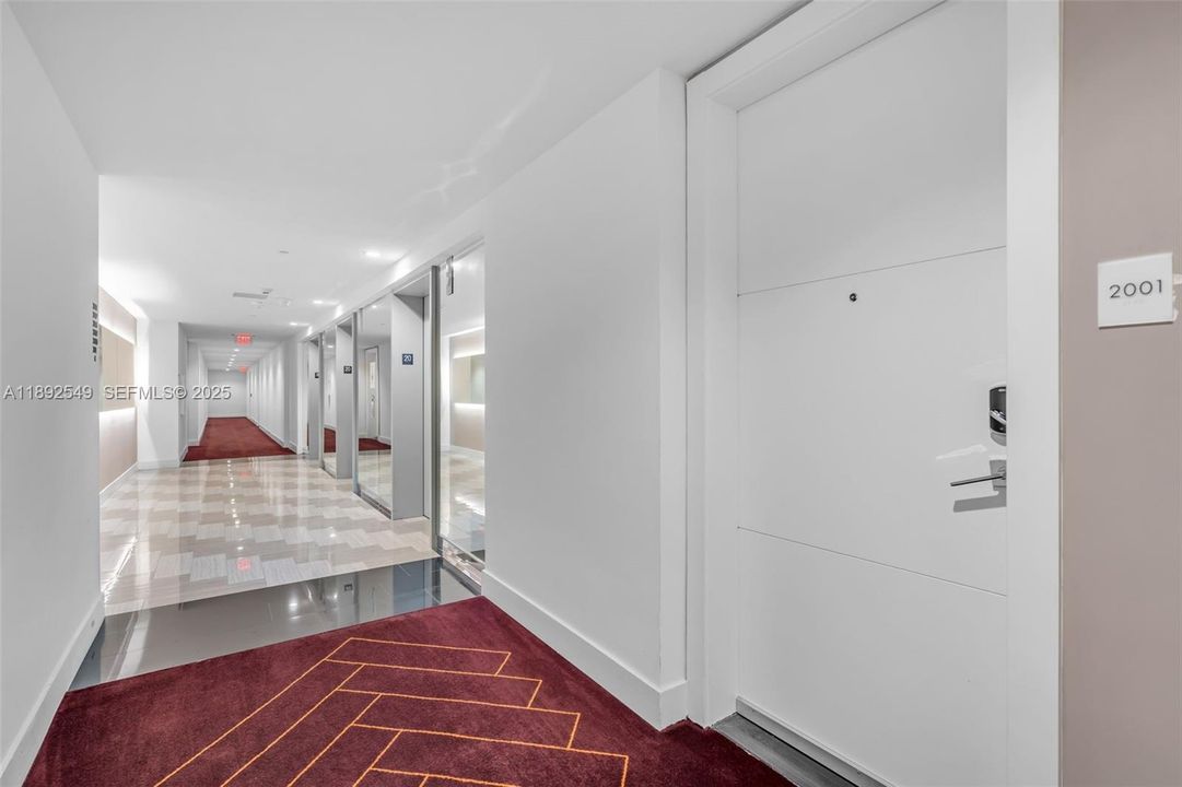 На продажу: $595,000 (3 спален, 3 ванн, 1262 Квадратных фут)