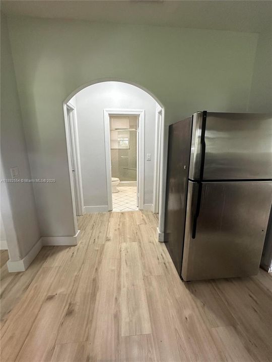 Recently Rented: $2,850 (3 beds, 2 baths, 1118 Square Feet)