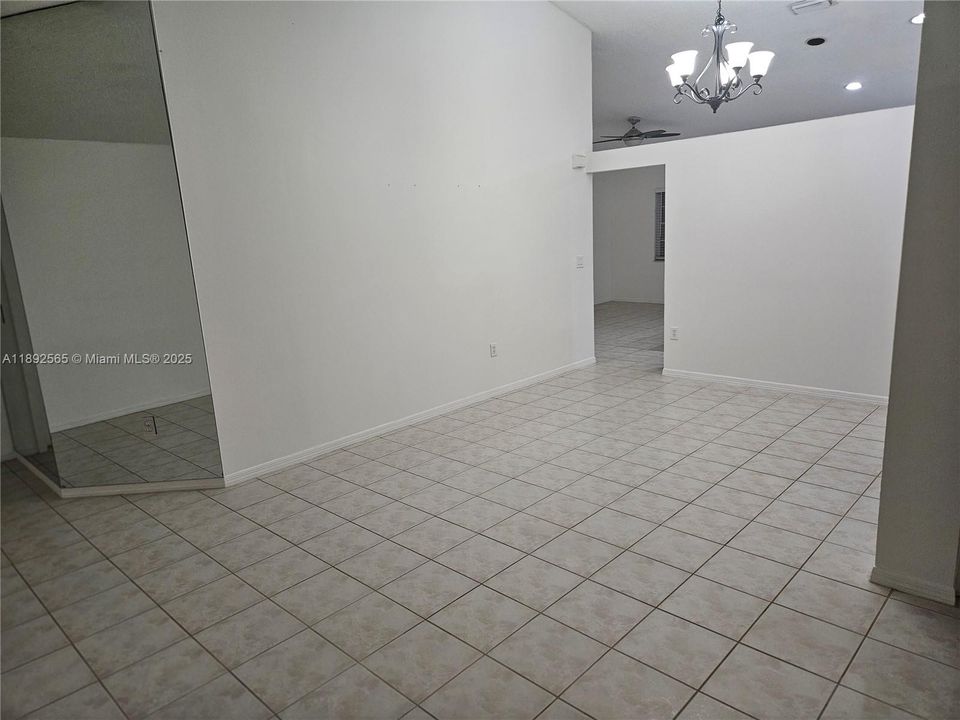 For Sale: $669,000 (3 beds, 2 baths, 1580 Square Feet)