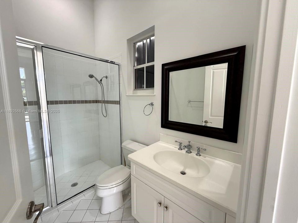 For Rent: $14,300 (5 beds, 5 baths, 4478 Square Feet)