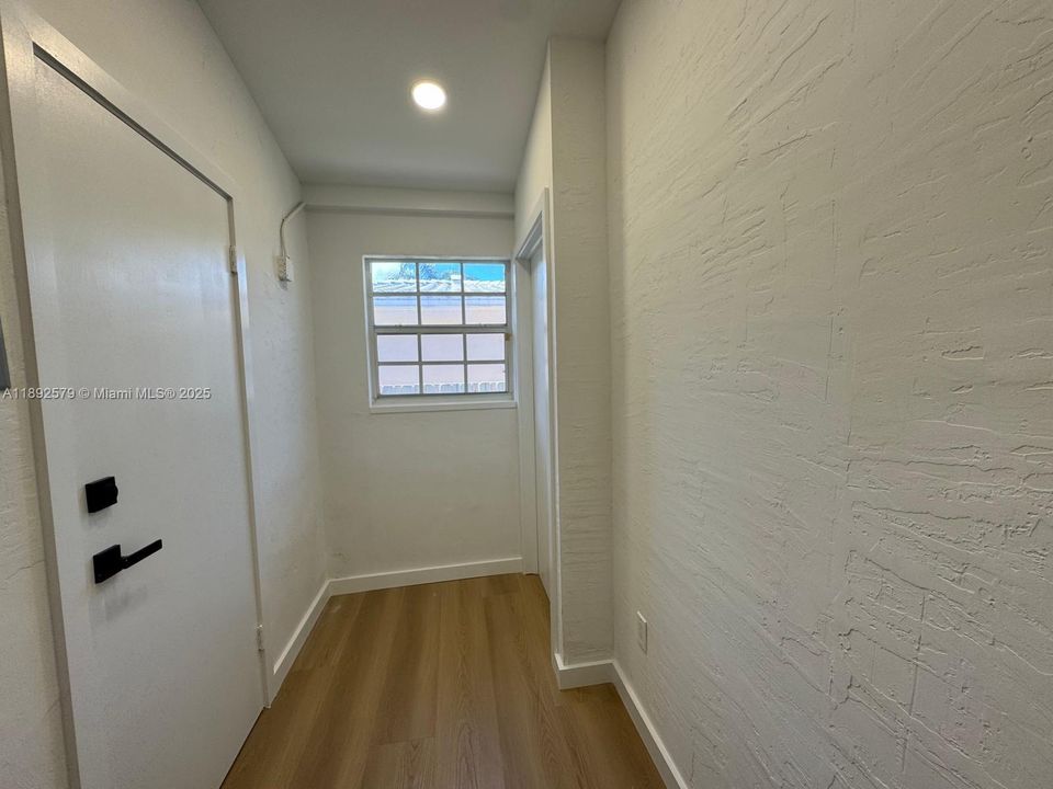 Vendido Recientemente: $489,000 (2 camas, 1 baños, 1081 Pies cuadrados)