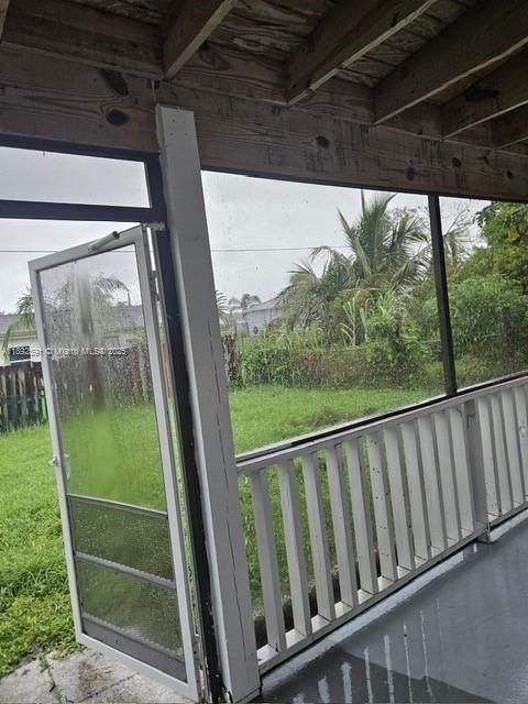 En Venta: $349,900 (4 camas, 2 baños, 0 Pies cuadrados)