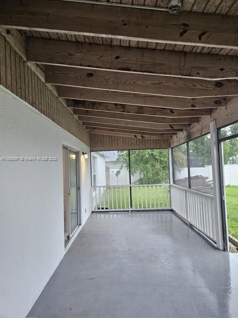 En Venta: $349,900 (4 camas, 2 baños, 0 Pies cuadrados)