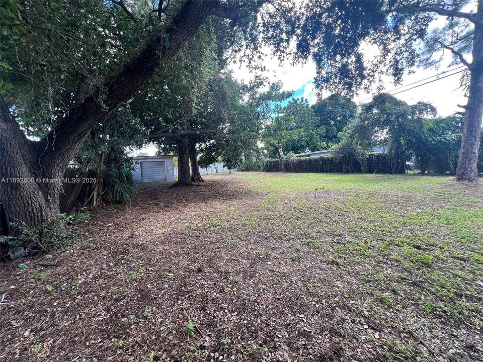 最近售出: $249,000 (0.17 acres)