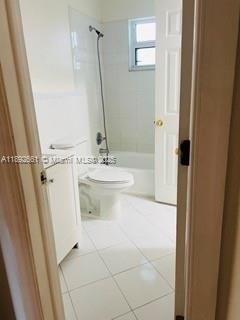 合同活跃: $1,850 (1 贝兹, 1 浴室, 752 平方英尺)