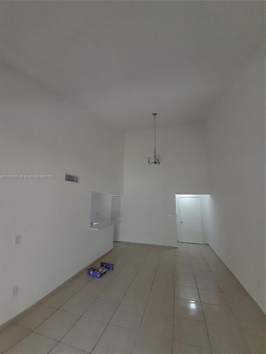 最近租的: $2,350 (2 贝兹, 2 浴室, 1000 平方英尺)