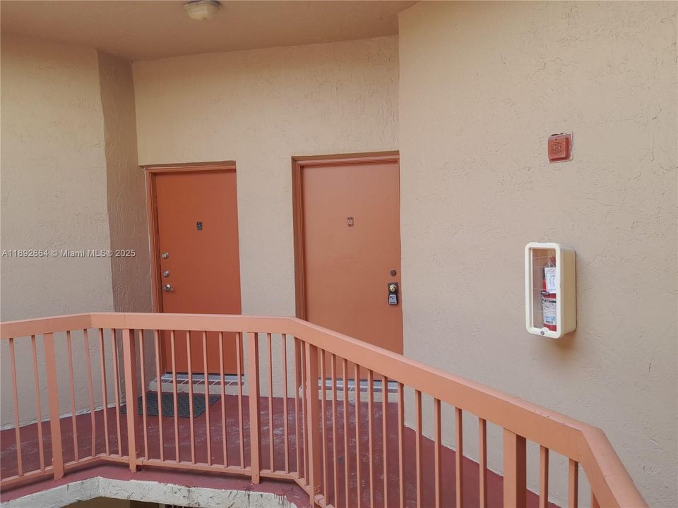 最近租的: $2,350 (2 贝兹, 2 浴室, 1000 平方英尺)