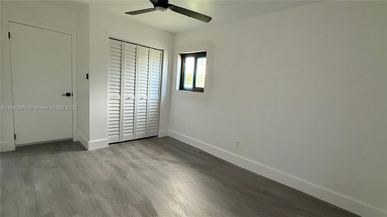 Recently Rented: $2,100 (2 beds, 1 baths, 700 Square Feet)