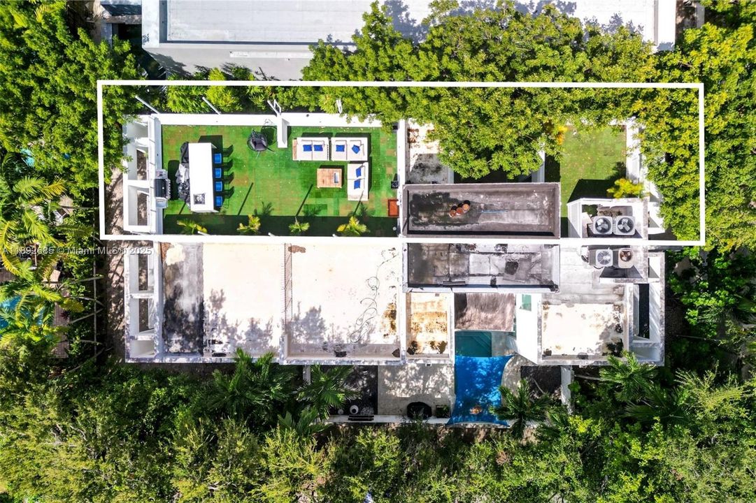 Activo con contrato: $1,790,000 (3 camas, 3 baños, 2590 Pies cuadrados)