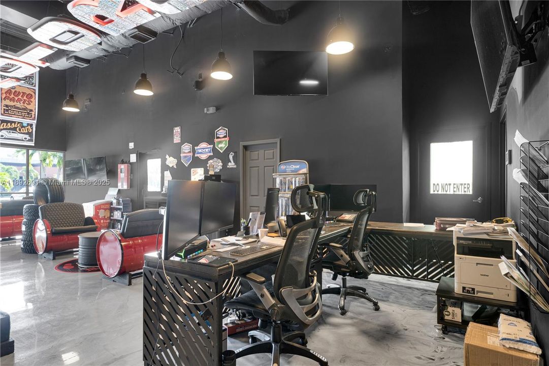 For Sale: $1,600,000 (0 beds, 0 baths, 0 Square Feet)