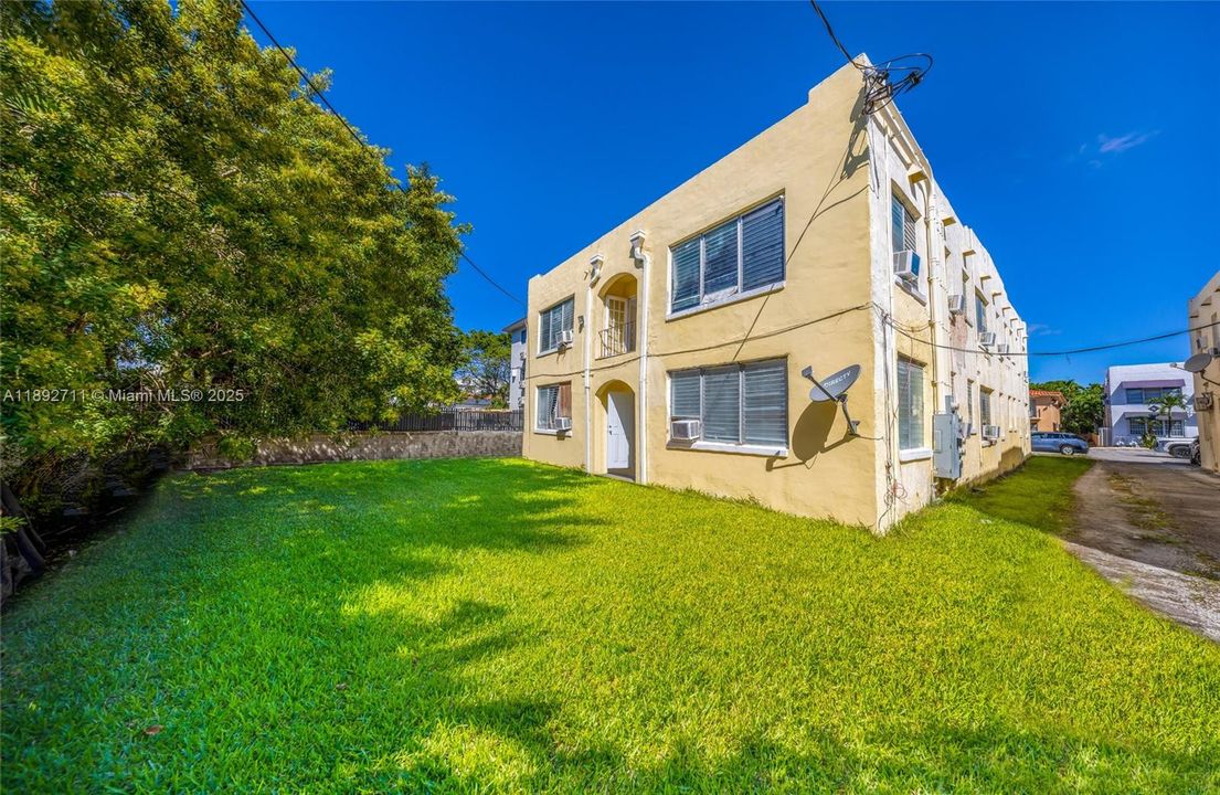 Active With Contract: $2,400,000 (0 beds, 0 baths, 0 Square Feet)