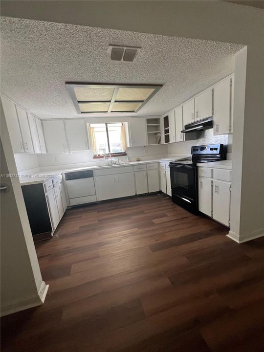 En Venta: $170,000 (2 camas, 2 baños, 0 Pies cuadrados)