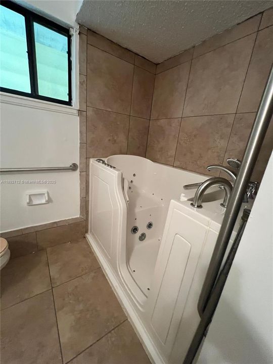 En Venta: $170,000 (2 camas, 2 baños, 0 Pies cuadrados)