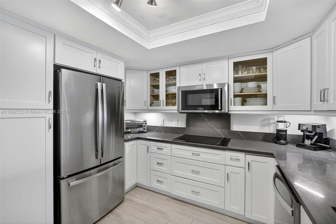 Recently Sold: $425,000 (2 beds, 2 baths, 1200 Square Feet)