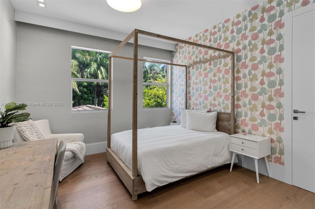 For Sale: $9,300,000 (7 beds, 6 baths, 4513 Square Feet)