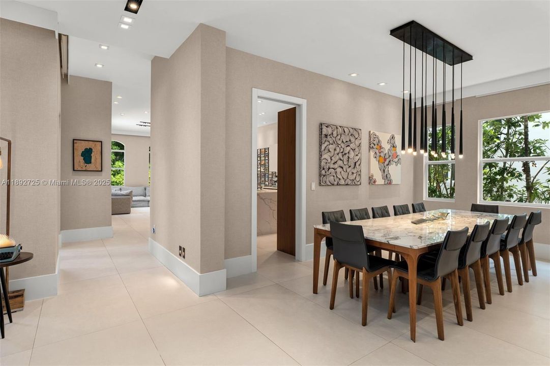 For Sale: $9,300,000 (7 beds, 6 baths, 4513 Square Feet)