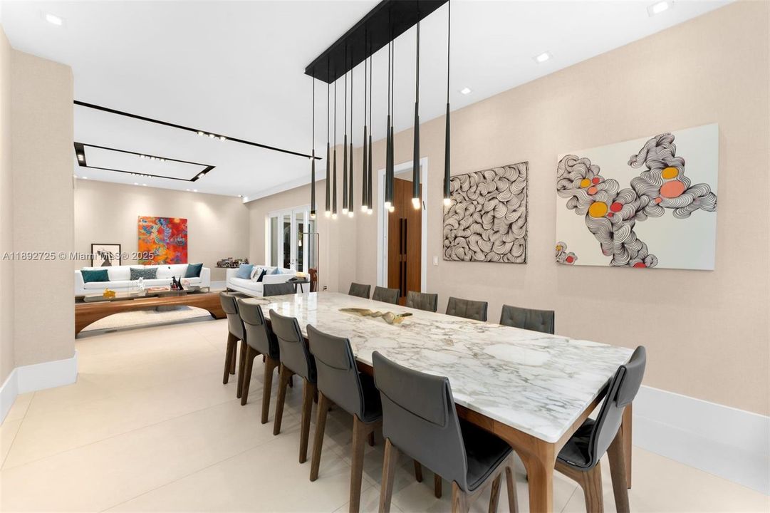 For Sale: $9,300,000 (7 beds, 6 baths, 4513 Square Feet)