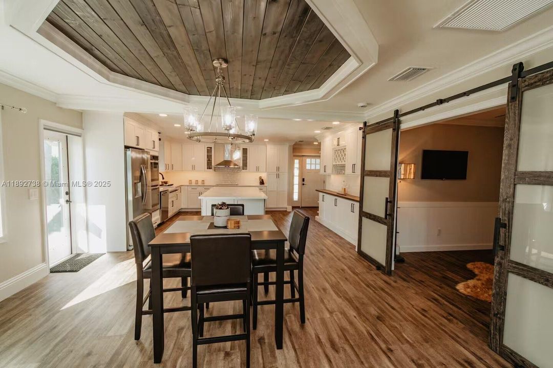 For Rent: $3,500 (3 beds, 2 baths, 0 Square Feet)