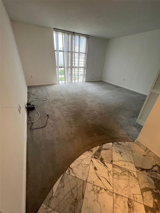 Recientemente alquilado: $2,450 (2 camas, 2 baños, 1320 Pies cuadrados)