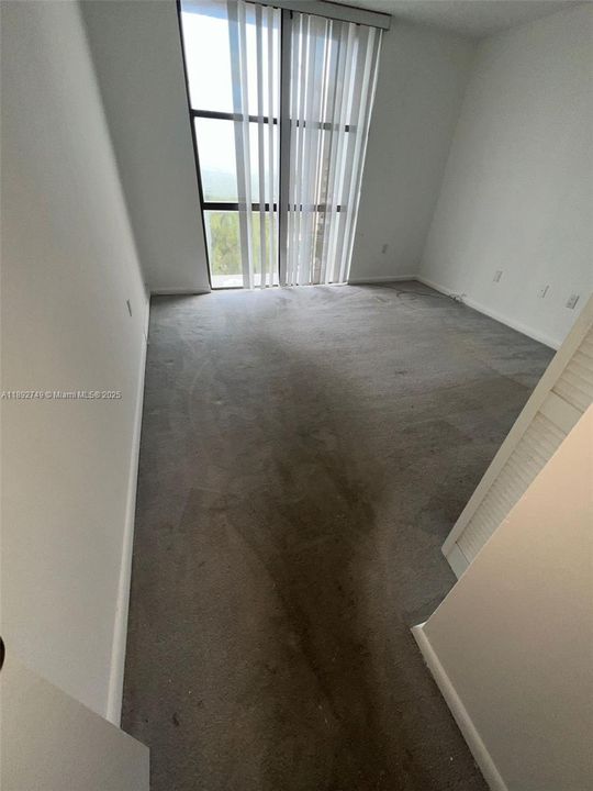 Recientemente alquilado: $2,450 (2 camas, 2 baños, 1320 Pies cuadrados)