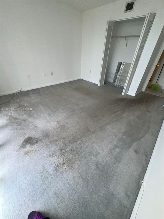 Recientemente alquilado: $2,450 (2 camas, 2 baños, 1320 Pies cuadrados)