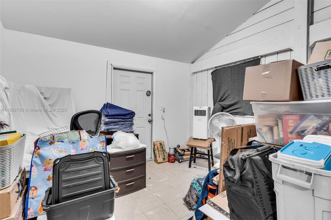 HAVE PRIVATE ENTRANCE FROM YARD ALSO