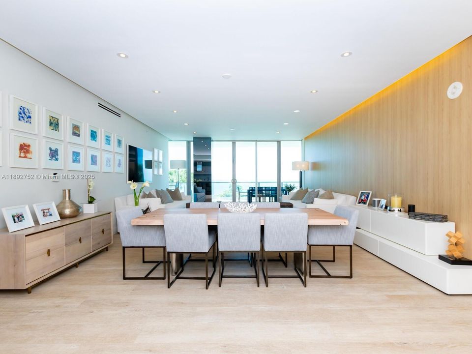 For Rent: $26,000 (2 beds, 3 baths, 1823 Square Feet)