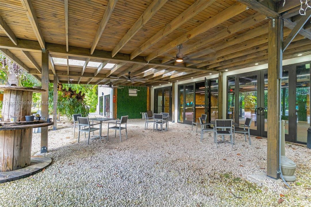 OUTDOOR COVERED PATIO