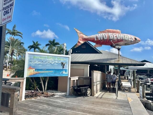 Boynton Marina 2 georges