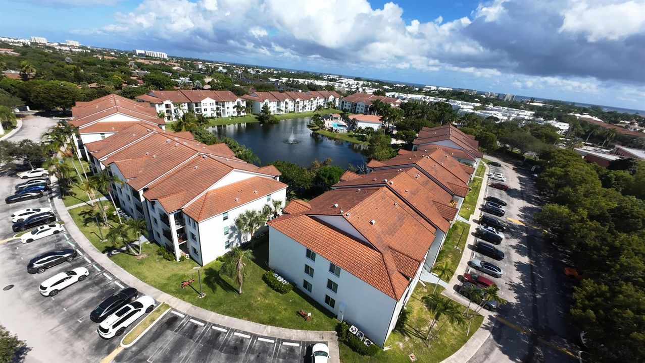 Mirabella Villas drone-all buildings wat