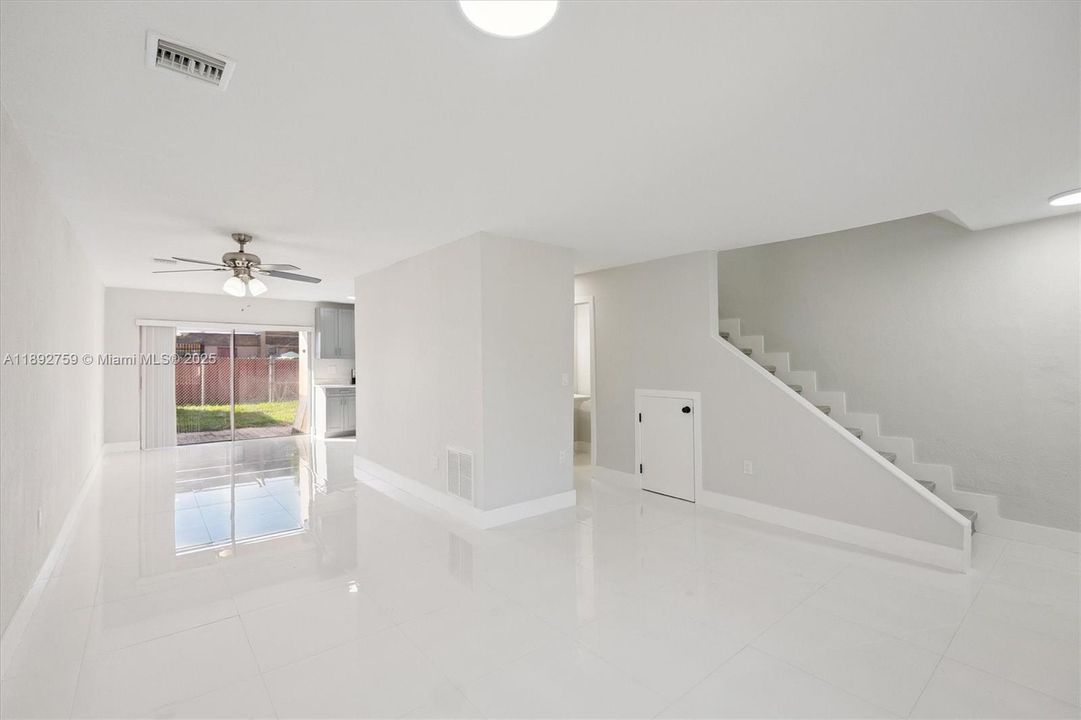 待售: $399,000 (3 贝兹, 2 浴室, 1406 平方英尺)