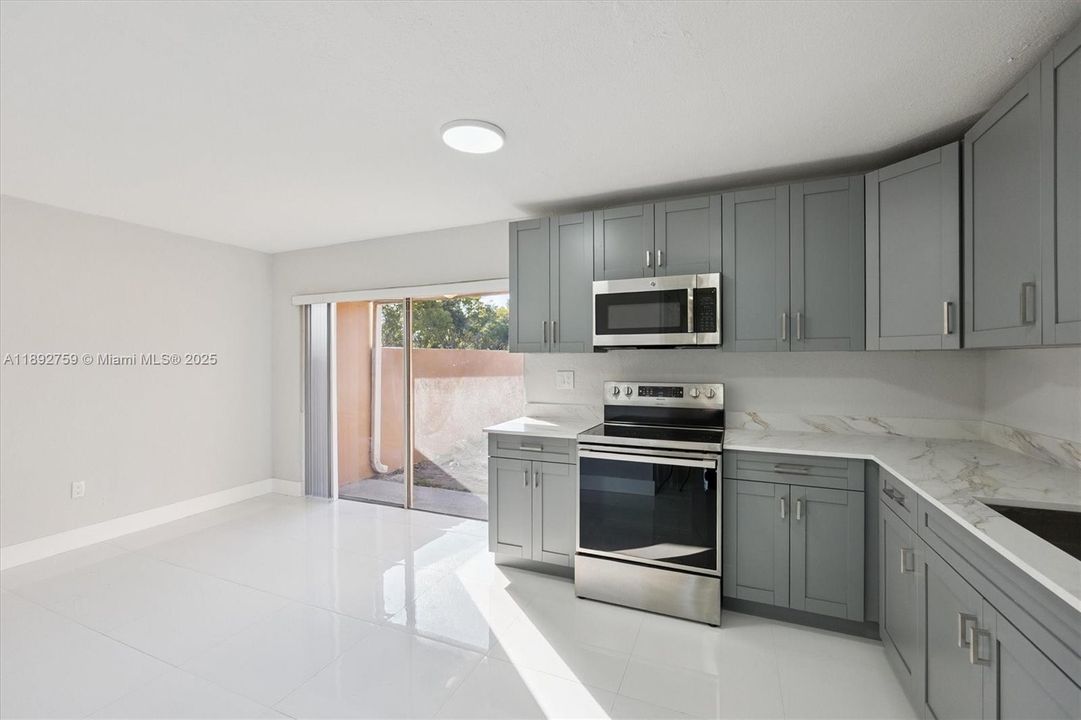 待售: $399,000 (3 贝兹, 2 浴室, 1406 平方英尺)