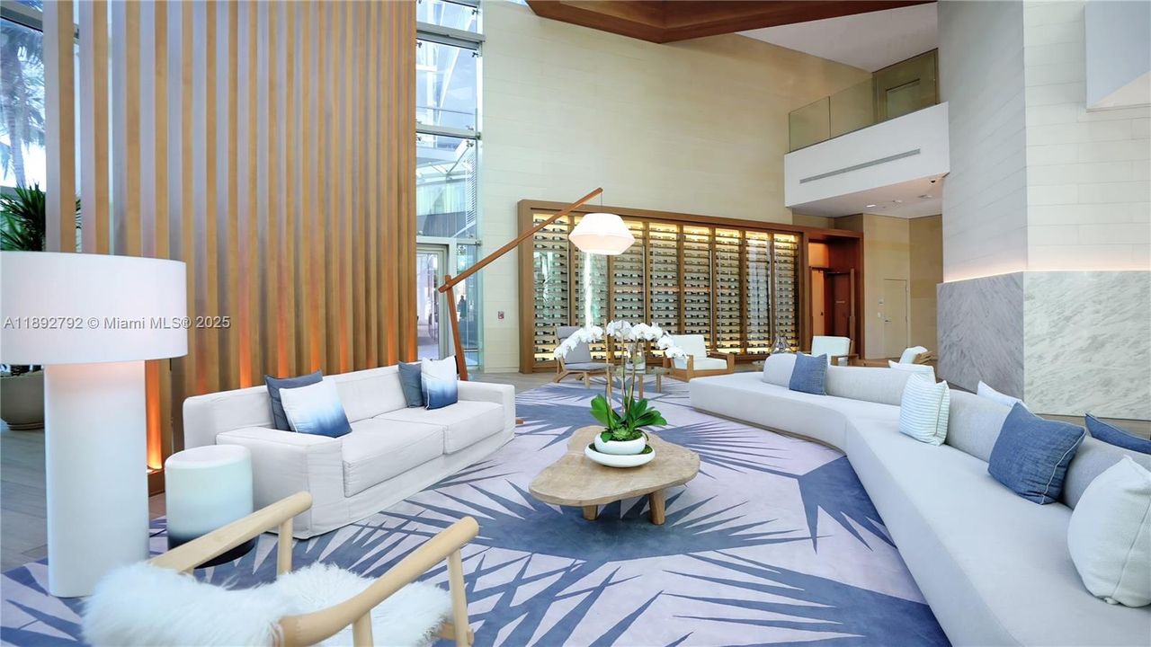 待售: $11,100,000 (4 贝兹, 5 浴室, 4365 平方英尺)