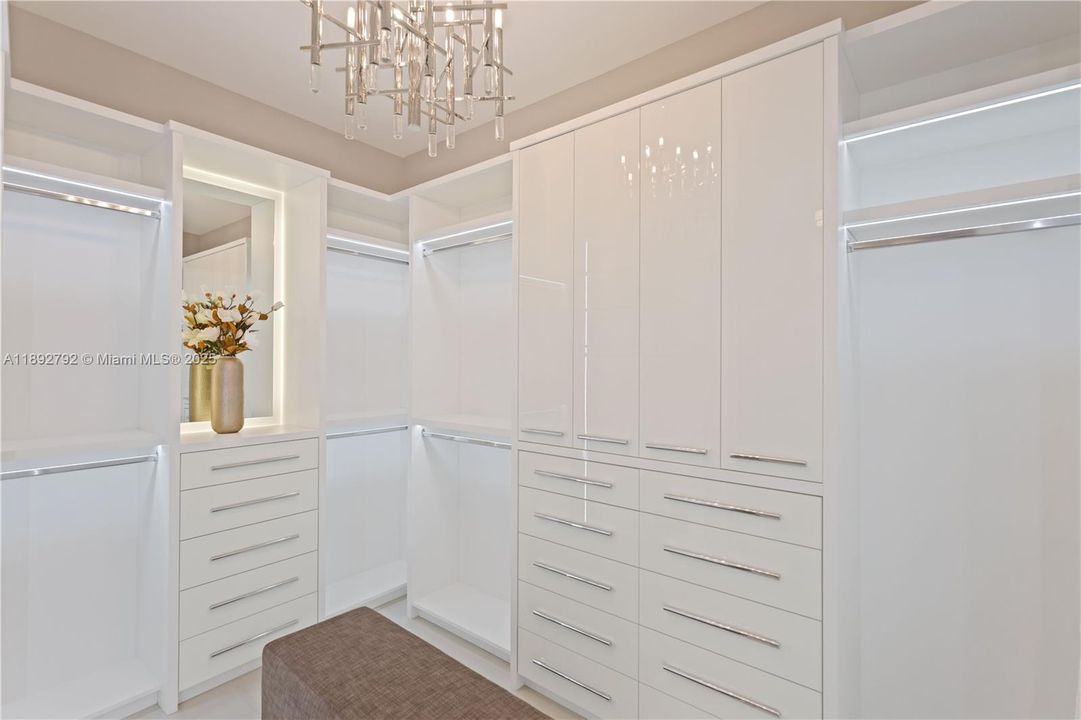 待售: $11,100,000 (4 贝兹, 5 浴室, 4365 平方英尺)