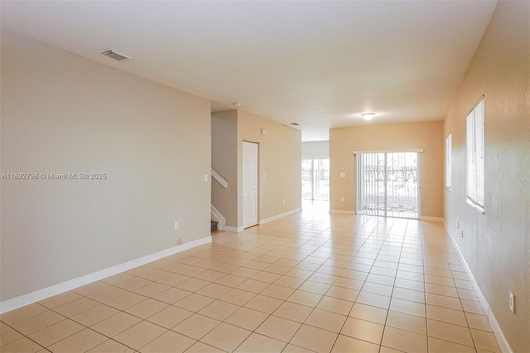 Active With Contract: $2,500 (5 beds, 3 baths, 2170 Square Feet)