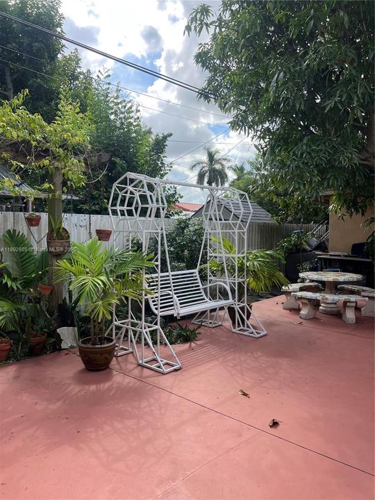 На продажу: $719,000 (3 спален, 3 ванн, 2009 Квадратных фут)