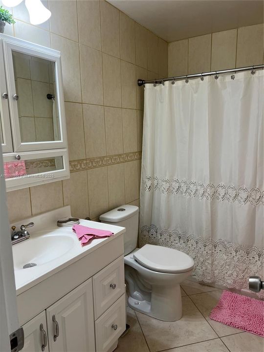 На продажу: $719,000 (3 спален, 3 ванн, 2009 Квадратных фут)