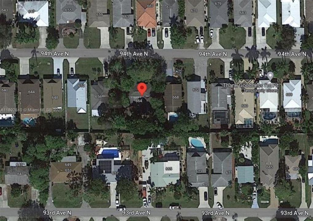 待售: $1,395,000 (0.31 acres)