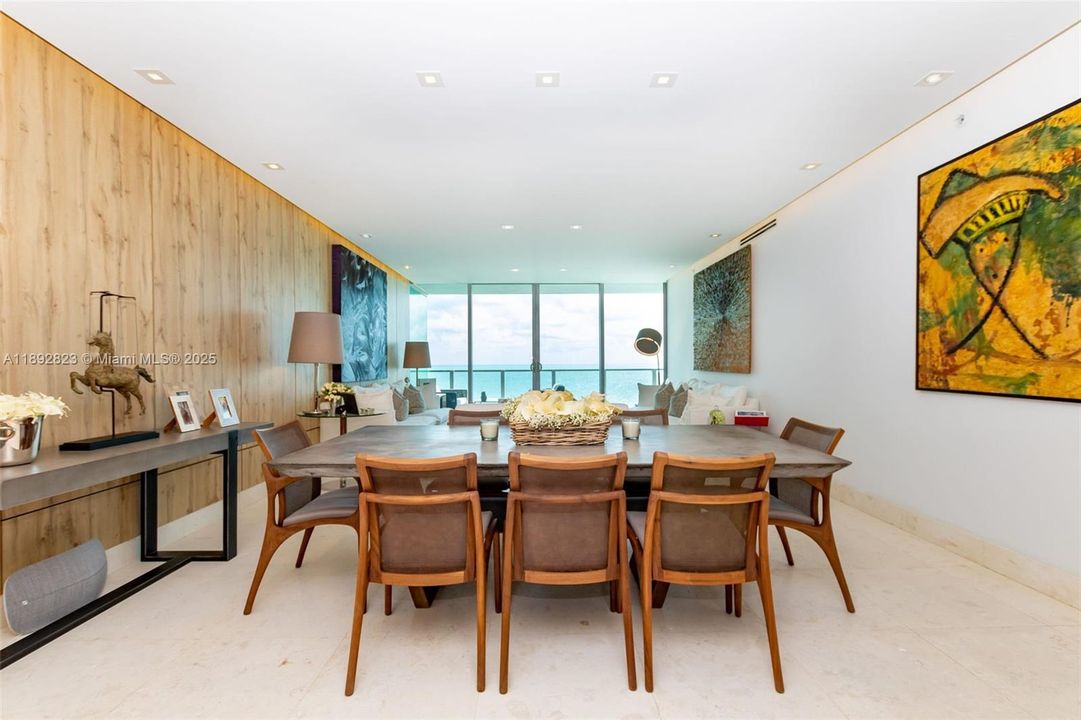 最近租的: $29,800 (3 贝兹, 4 浴室, 2257 平方英尺)