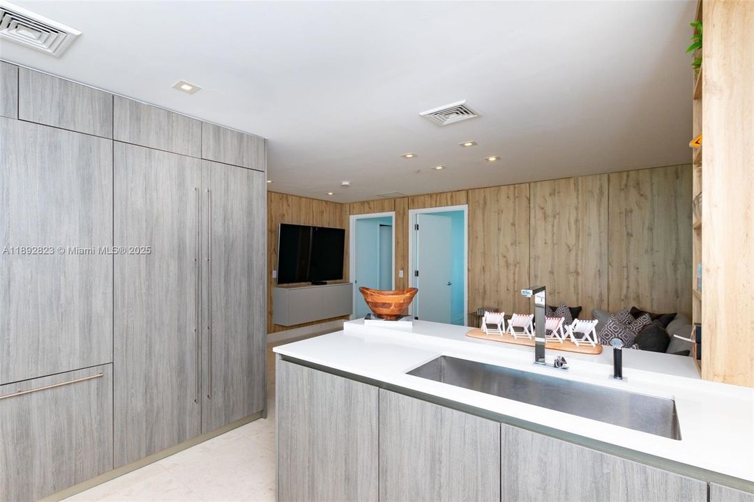 最近租的: $29,800 (3 贝兹, 4 浴室, 2257 平方英尺)