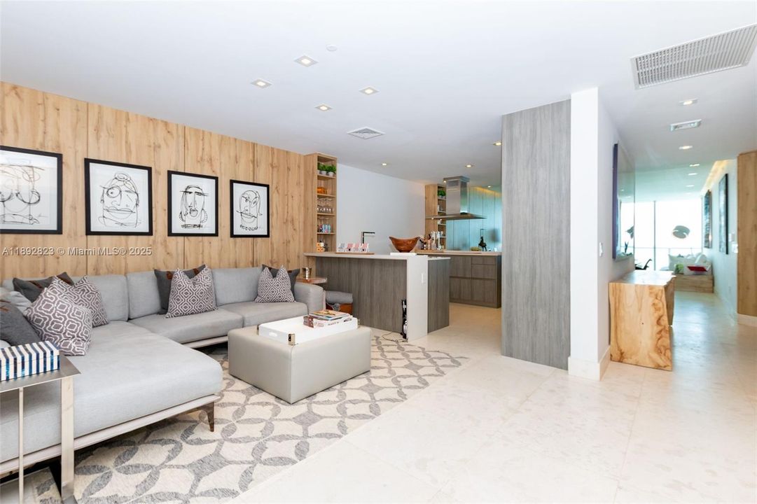 最近租的: $29,800 (3 贝兹, 4 浴室, 2257 平方英尺)