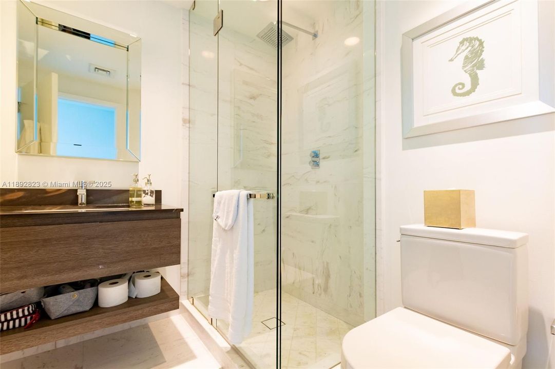 最近租的: $29,800 (3 贝兹, 4 浴室, 2257 平方英尺)