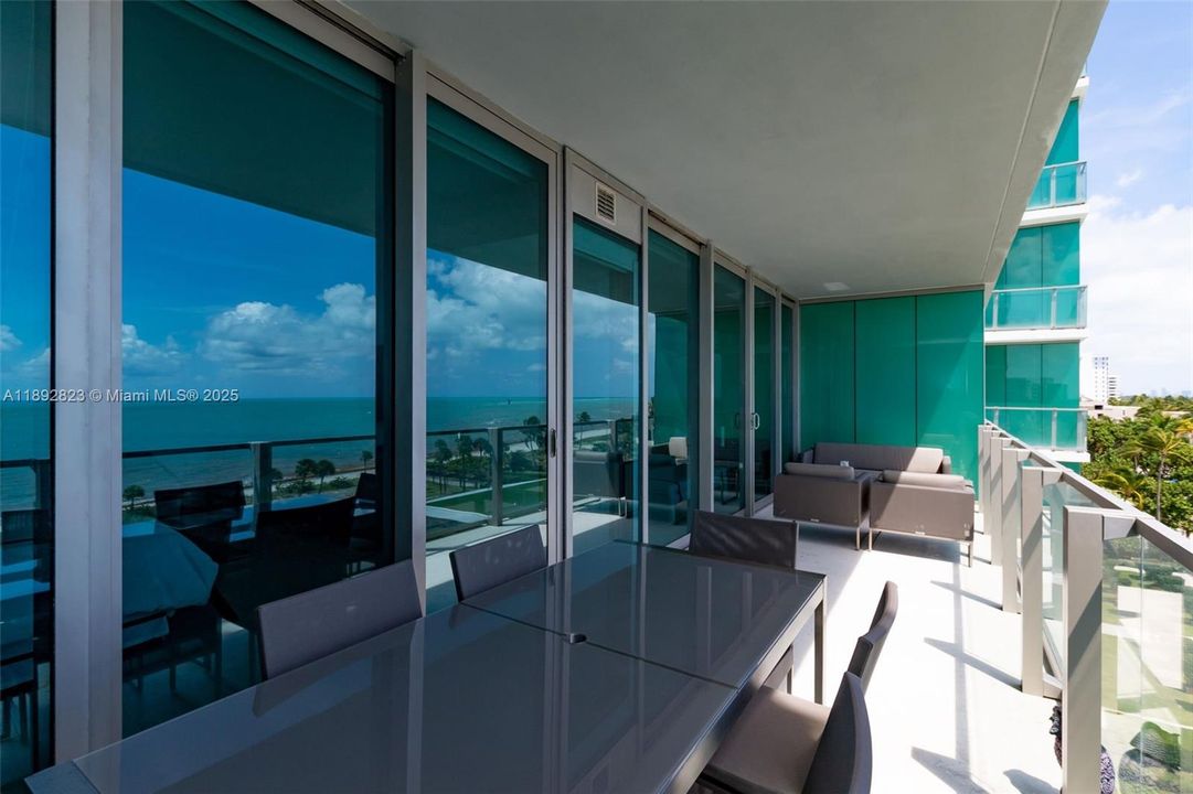 最近租的: $29,800 (3 贝兹, 4 浴室, 2257 平方英尺)