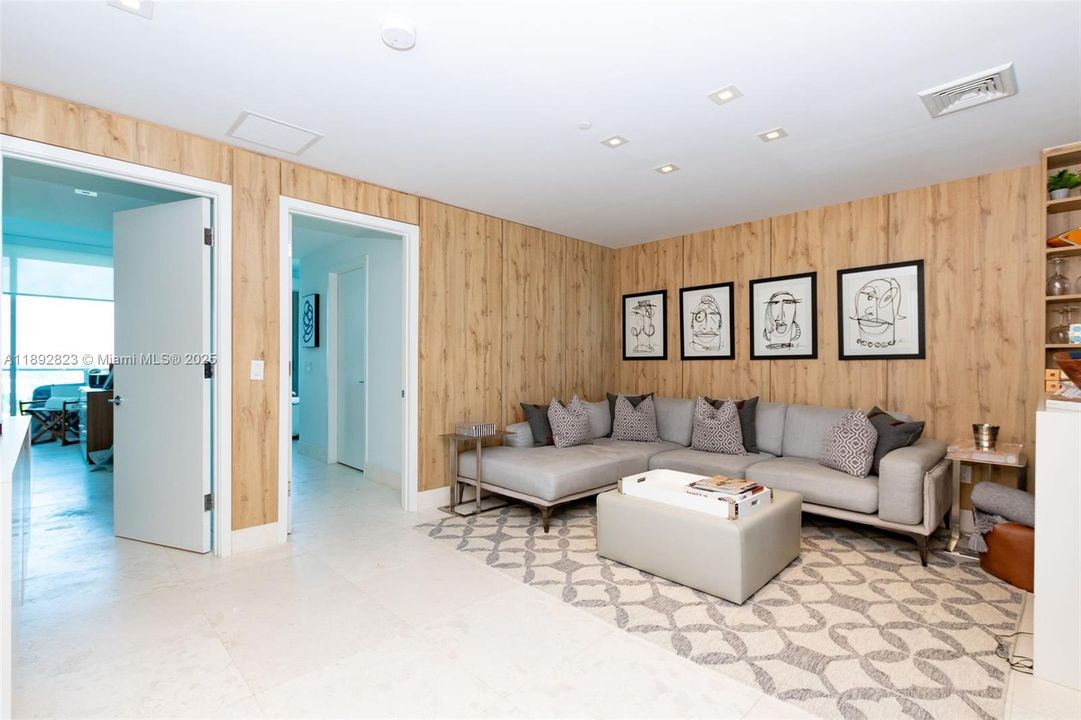 最近租的: $29,800 (3 贝兹, 4 浴室, 2257 平方英尺)