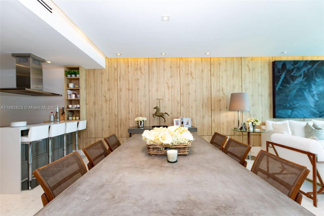 最近租的: $29,800 (3 贝兹, 4 浴室, 2257 平方英尺)