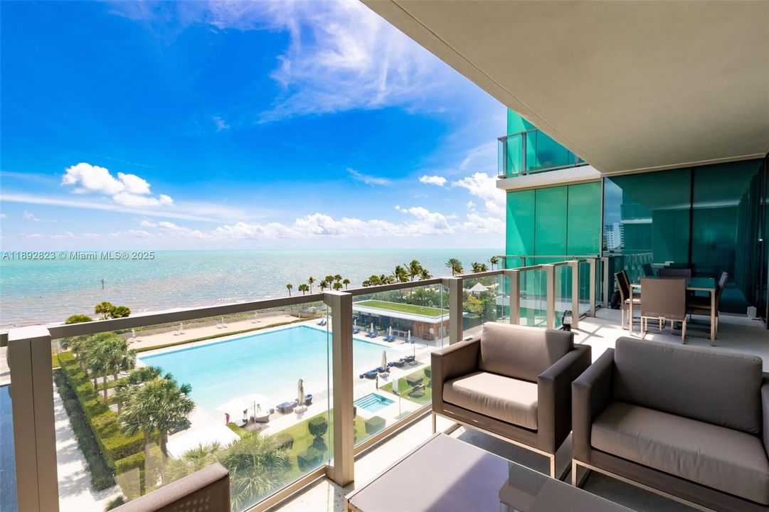 最近租的: $29,800 (3 贝兹, 4 浴室, 2257 平方英尺)