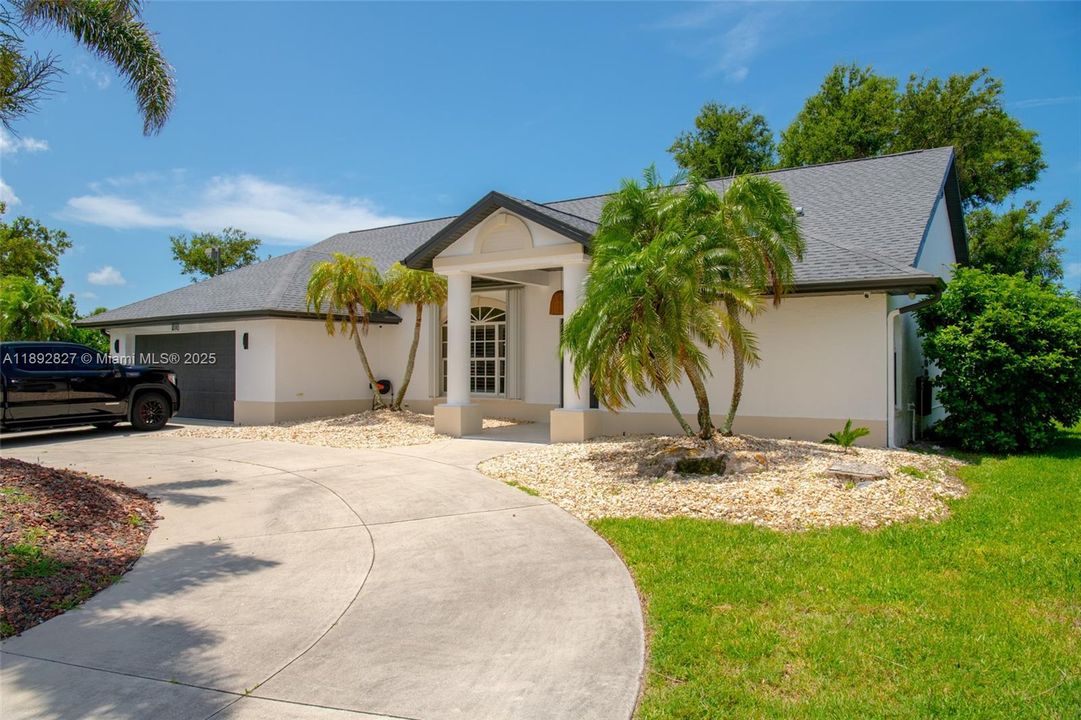 For Rent: $4,200 (3 beds, 2 baths, 2020 Square Feet)